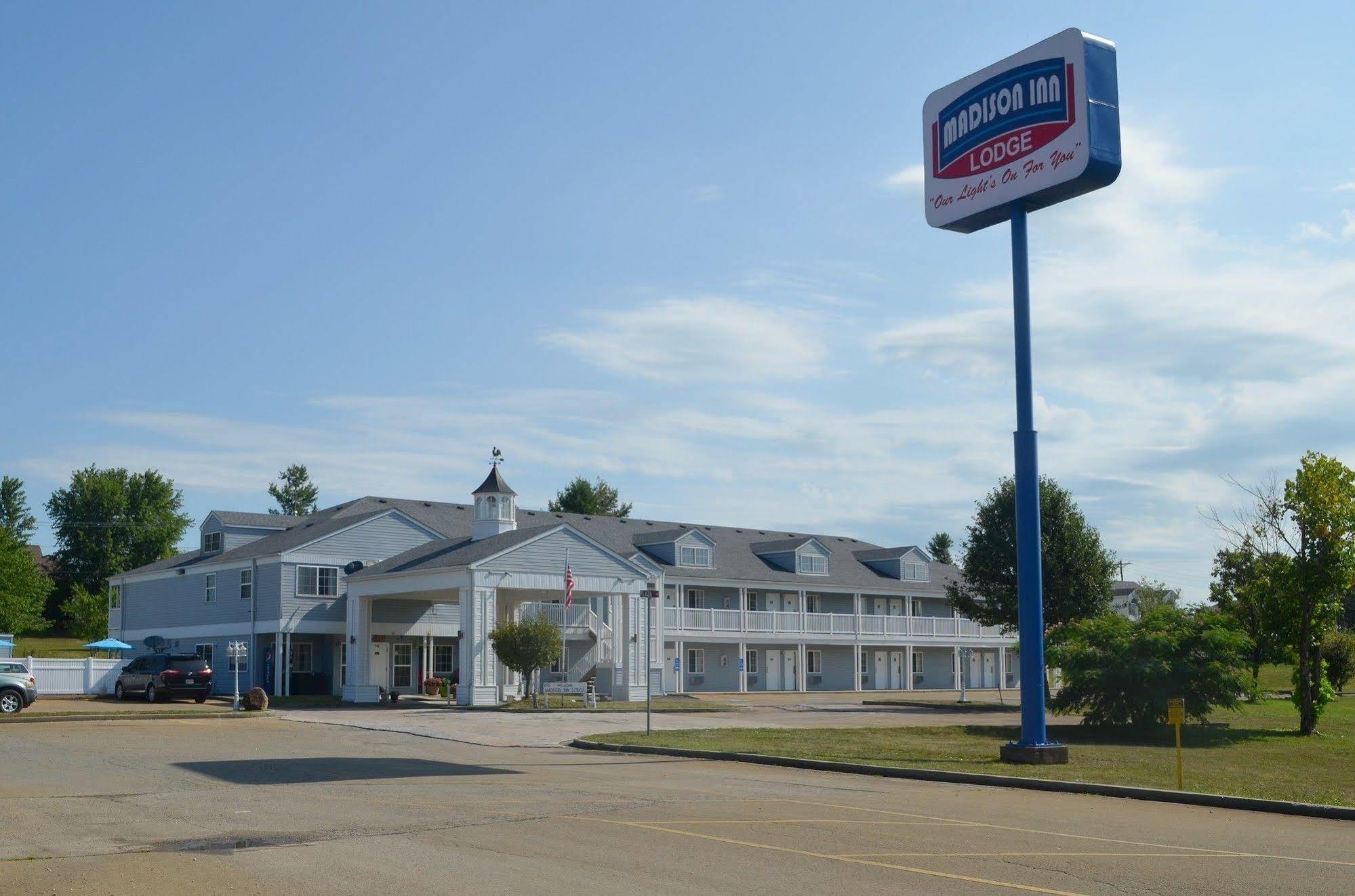 Madison Inn Lodge Fredericktown ภายนอก รูปภาพ