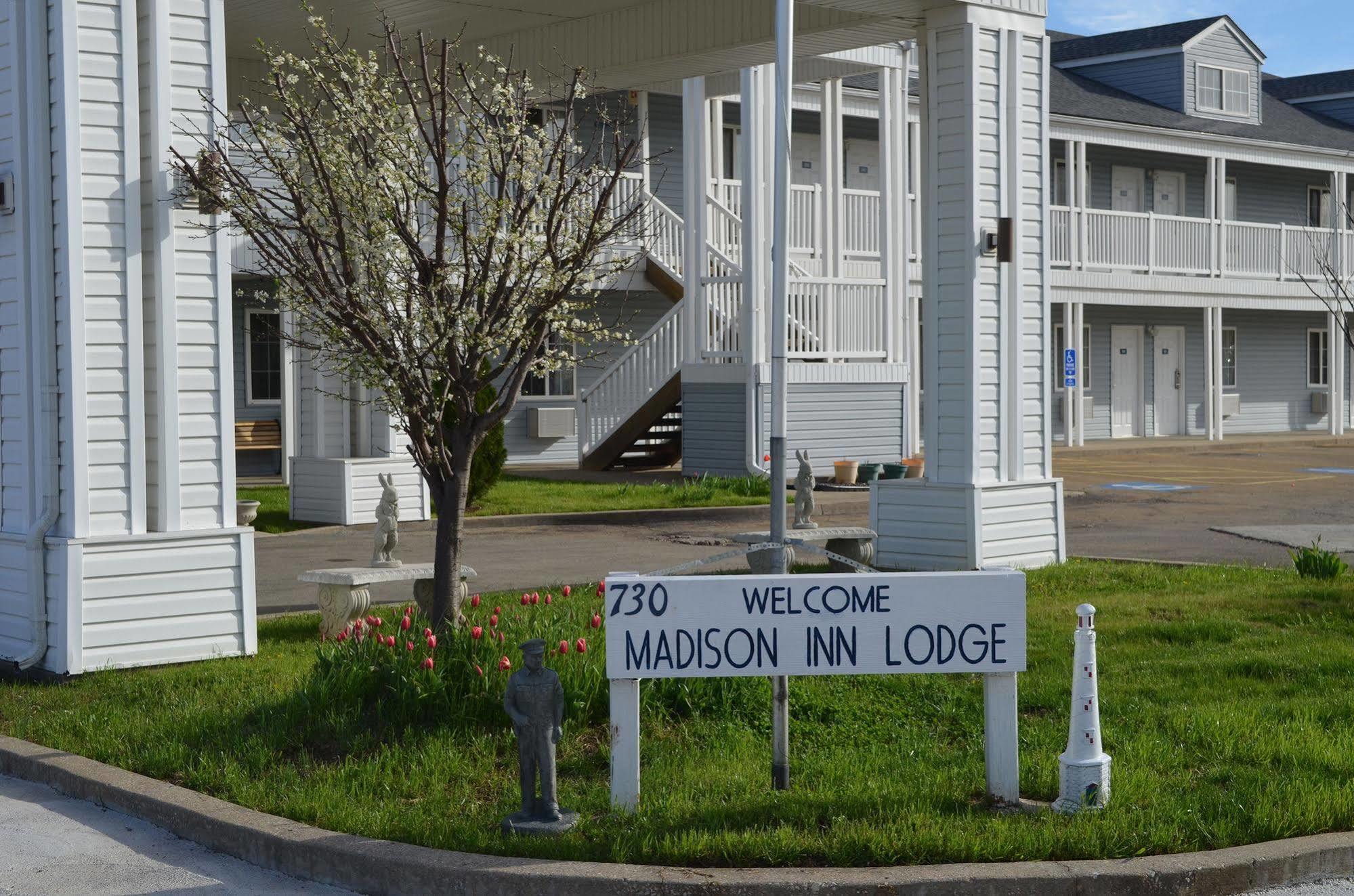 Madison Inn Lodge Fredericktown ภายนอก รูปภาพ