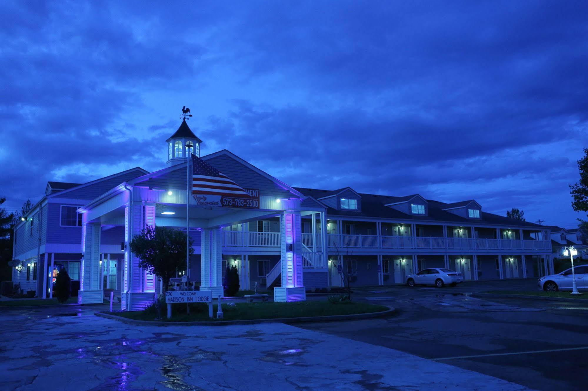 Madison Inn Lodge Fredericktown ภายนอก รูปภาพ