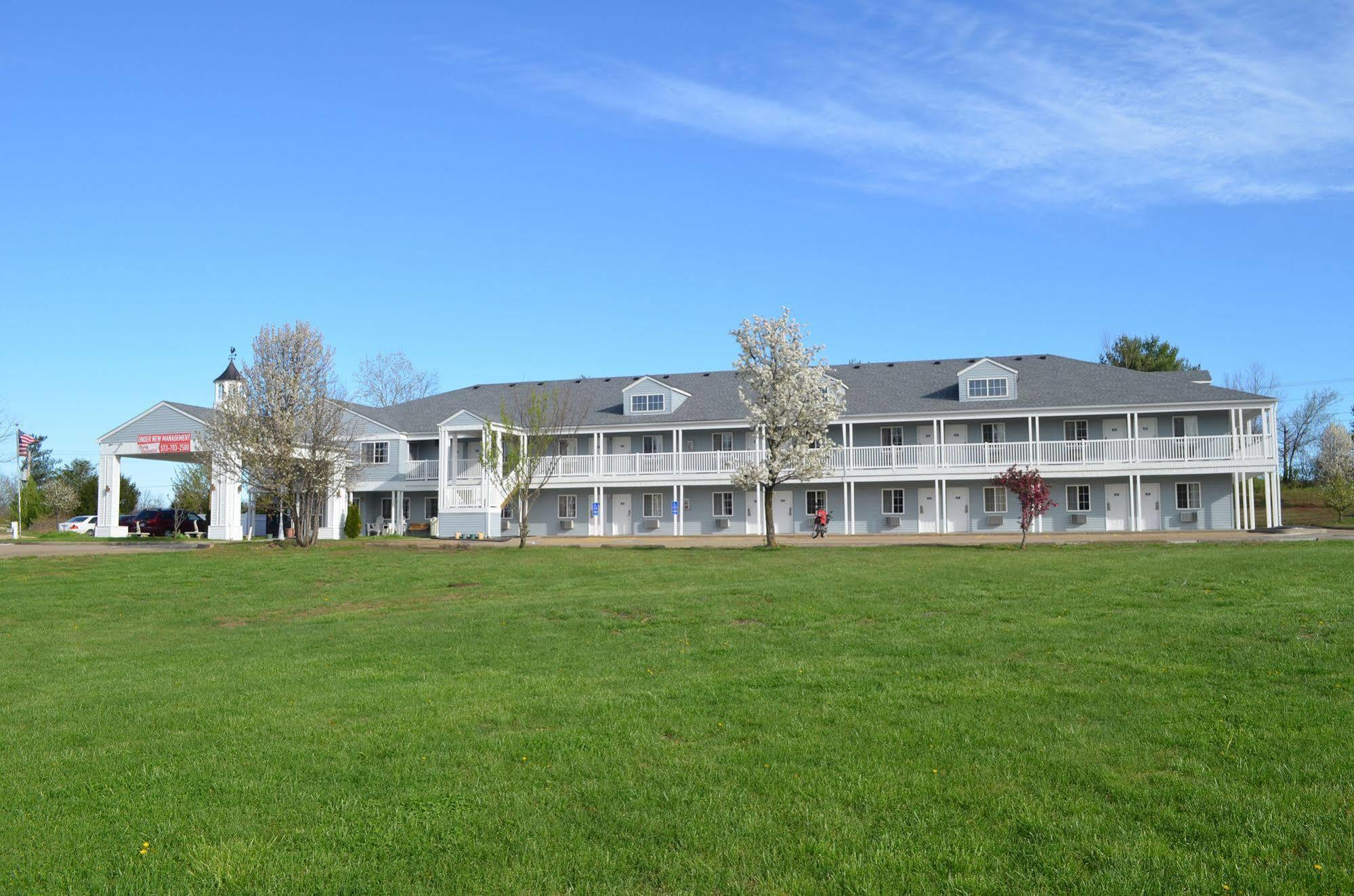 Madison Inn Lodge Fredericktown ภายนอก รูปภาพ
